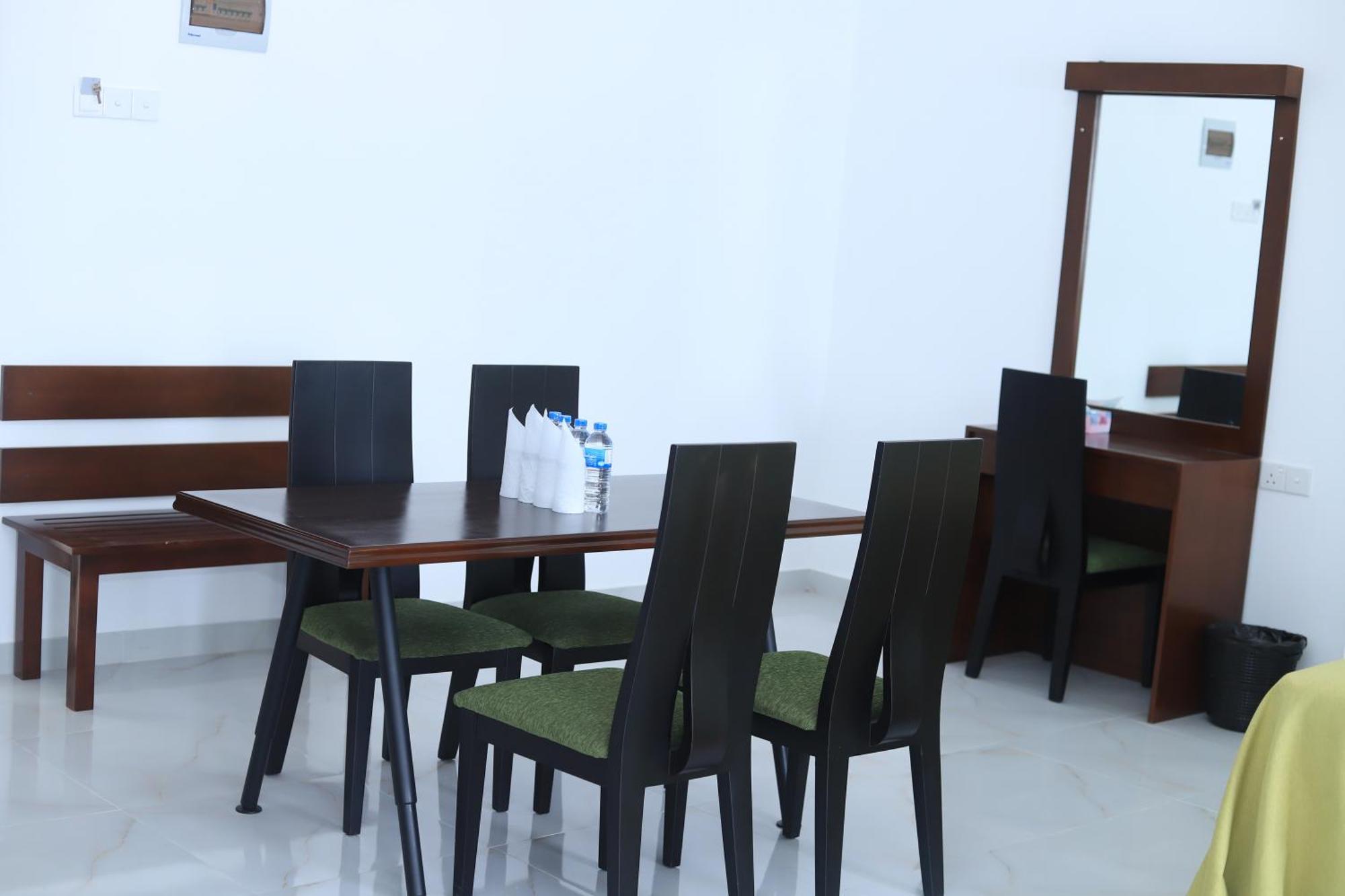 Minuwangoda K And K Country Resort מראה חיצוני תמונה