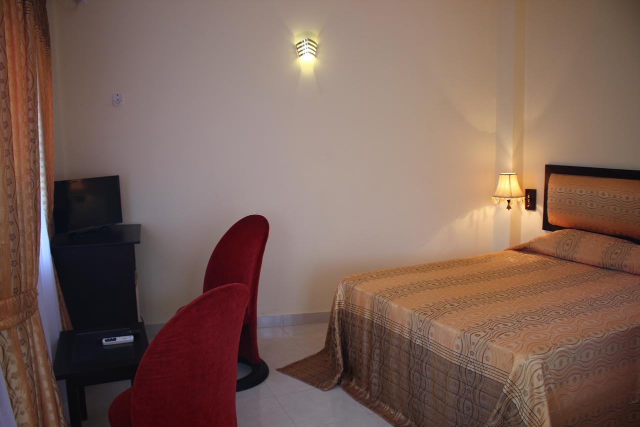 Minuwangoda K And K Country Resort מראה חיצוני תמונה